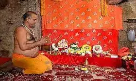 व्यासजी के तहखाने की छत पर मुस्लिमों के इकट्ठा होने पर रोक की मांग, आज होगी सुनवाई व्यासजी के तहखाने की छत पर मुस्लिमों के इकट्ठा होने पर रोक की मांग, आज होगी सुनवाई