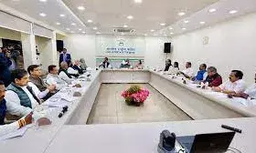 वायनाड से फिर राहुल तो रायबरेली से प्रियंका गांधी लड़ेंगी चुनाव! आज आ सकती है कांग्रेस की पहली लिस्ट