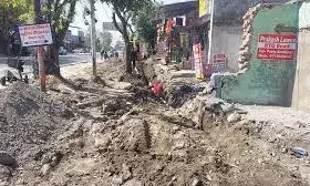 पानी के लिए दर-दर भटक रहे हल्द्वानी के लोग, पीलीकोठी का नलकूप खराब; इस बात से और बढ़ी चिंता