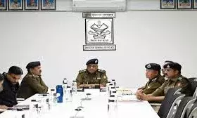 पुलिस ने कसी कमर, चेक पोस्ट पर CCTV और ड्रोन से होगी निगरानी पुलिस ने कसी कमर, चेक पोस्ट पर CCTV और ड्रोन से होगी निगरानी