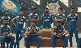 इतनी दूरी? मुंबई के वीडियो में दूर-दूर नजर आए रोहित और हार्दिक, फैंस ने सोशल मीडिया पर किया रिएक्ट