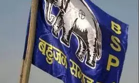 चुनाव की तैयारी में जुटी बसपा के प्रत्याशी नहीं हो पाए तय, दो सीटों पर अड़ंगा