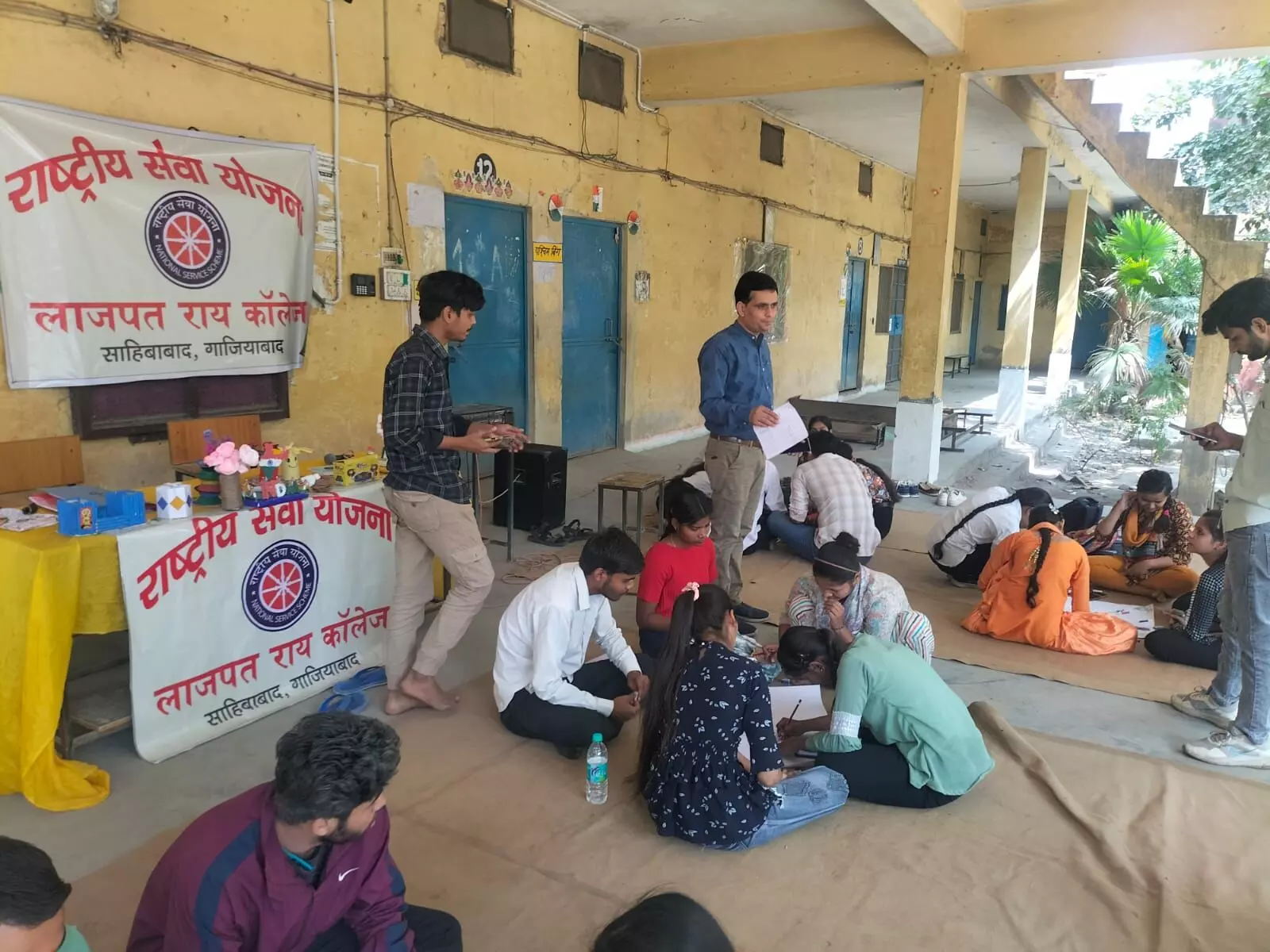 राष्ट्रीय सेवा योजना की दोनों इकाइयों के सात दिवसीय कैंप संपन्न राष्ट्रीय सेवा योजना की दोनों इकाइयों के सात दिवसीय कैंप संपन्न