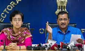 आप के सामने नेतृत्व संकट, केजरीवाल जेल से चलाएंगे शासन या इनमें से किसी एक को मिलेगी कमान आप के सामने नेतृत्व संकट, केजरीवाल जेल से चलाएंगे शासन या इनमें से किसी एक को मिलेगी कमान