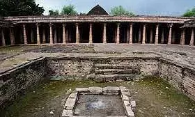 भोजशाला का सर्वे आज से, खुदाई के लिए धार पहुंची टीम; जुमे की नमाज नहीं होगी प्रभावित भोजशाला का सर्वे आज से, खुदाई के लिए धार पहुंची टीम; जुमे की नमाज नहीं होगी प्रभावित