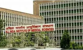 अब आंखों के साथ जिंदगी में भी रोशनी भर रहा है एम्स, इलाज के साथ रोजगार के भी मिलते हैं अवसर अब आंखों के साथ जिंदगी में भी रोशनी भर रहा है एम्स, इलाज के साथ रोजगार के भी मिलते हैं अवसर