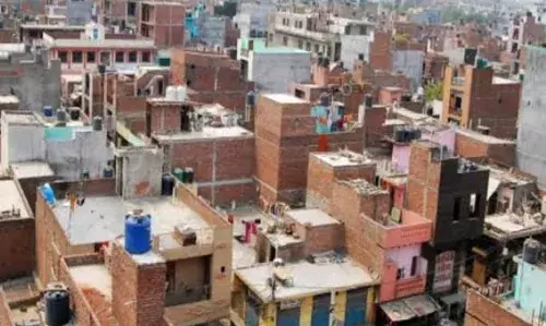 खोड़ा नगरपालिका 25 हजार घर और दुकानों को देगा अपना पता