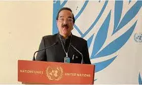 अनुच्छेद 370 हटाना ऐतिहासिक कदम, महाराजा हरि सिंह के पोते अजातशत्रु ने की यूएन में मोदी सरकार की तारीफ अनुच्छेद 370 हटाना ऐतिहासिक कदम, महाराजा हरि सिंह के पोते अजातशत्रु ने की यूएन में मोदी सरकार की तारीफ