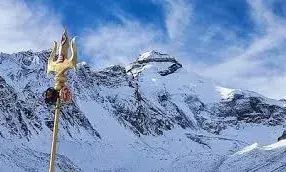 पहली बार टनकपुर से भी श्रद्धालु कर पाएंगे आदि कैलाश की यात्रा, 13 मई से होगी शुरू पहली बार टनकपुर से भी श्रद्धालु कर पाएंगे आदि कैलाश की यात्रा, 13 मई से होगी शुरू