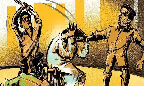 मेड को बंधक बनाकर पीटा, संस्था ने बंधन मुक्त कराया मेड को बंधक बनाकर पीटा, संस्था ने बंधन मुक्त कराया