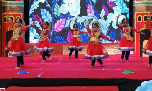 इंदिरापुरम पब्लिक स्कूल ने मनाई स्थापना की 20वीं वर्षगांठ, फिल्म जगत के गुरजीत पाठक ने की शिरकत