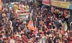 पुरोला में सीएम धामी, प्रत्याशी माला राज्य लक्ष्मी शाह के समर्थन में निकाला रोड शो