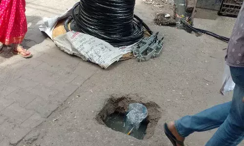 कड़कड़ मॉडल में बदली जा रही बिजली की केवल, घंटों बिजली गुल