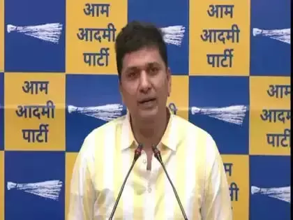 सौरभ भारद्वाज की सीएम केजरीवाल से अपील, जेल से ही चलाएं दिल्ली की सरकार सौरभ भारद्वाज की सीएम केजरीवाल से अपील, जेल से ही चलाएं दिल्ली की सरकार