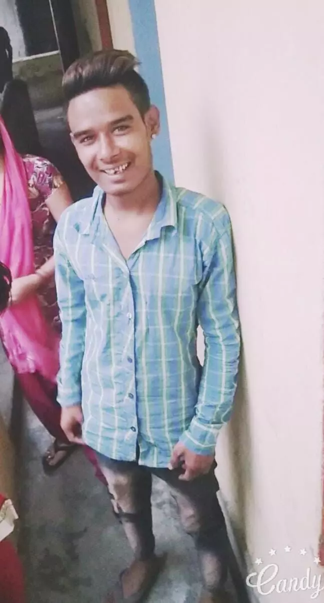 सब्जी मंडी में हुई कहासुनी को लेकर युवक को पीट-पीट कर मार डाला सब्जी मंडी में हुई कहासुनी को लेकर युवक को पीट-पीट कर मार डाला