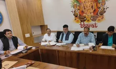 हाउस टैक्स वसूली बढ़ी, नगर आयुक्त ने की सराहना हाउस टैक्स वसूली बढ़ी, नगर आयुक्त ने की सराहना