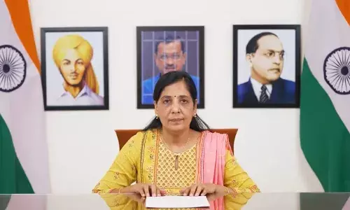 केजरीवाल ने जेल से सभी विधायकों को दिया निर्देश,कहा- हर रोज करें दौरा केजरीवाल ने जेल से सभी विधायकों को दिया निर्देश,कहा- हर रोज करें दौरा