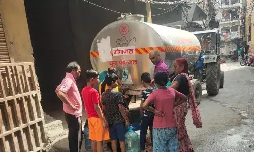 खोड़ा में चुनाव के बाद 20 की जगह 28 ट्रैक्टरों से आएंगे गंगाजल के टैंकर खोड़ा में चुनाव के बाद 20 की जगह 28 ट्रैक्टरों से आएंगे गंगाजल के टैंकर