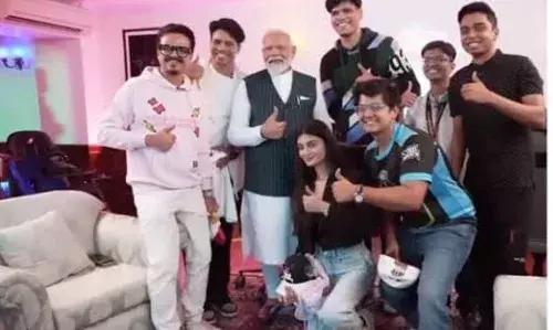 पहला पहला वोट है... जानिए एक करोड़ 82 लाख नए वोटर चुनाव में कितना प्यार बरसाएंगे मोदी पर और कितना विपक्ष पर पहला पहला वोट है... जानिए एक करोड़ 82 लाख नए वोटर चुनाव में कितना प्यार बरसाएंगे मोदी पर और कितना विपक्ष पर