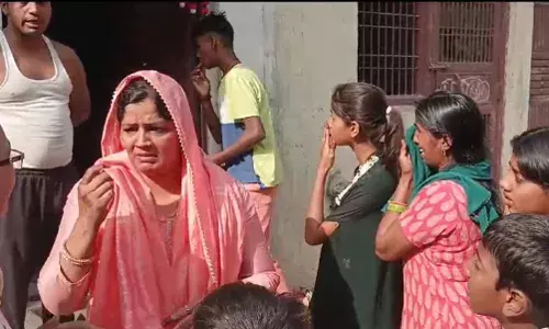 वाह रे गाजियाबाद पुलिस! जब चोरी की शिकायत की तो कहा घर पर गार्ड रख लो वाह रे गाजियाबाद पुलिस! जब चोरी की शिकायत की तो कहा घर पर गार्ड रख लो