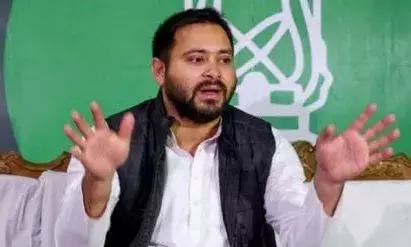 पीएम मोदी के मटन वाले बयान पर तेजस्वी का सवाल, कहा- 10 साल में क्या किया बिहार के लिए पीएम मोदी के मटन वाले बयान पर तेजस्वी का सवाल, कहा- 10 साल में क्या किया बिहार के लिए