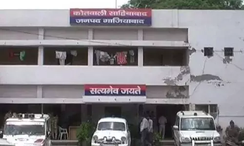 कारोबारी को मिली धमकी! फैक्ट्री में काम करना चाहते हैं तो गुंडा टैक्स के रूप में देने होंगे 50 लाख रुपए, जाने पूरा मामला