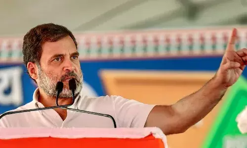 राहुल का पीएम पर निशाना, कहा- पीएम मोदी देश के सबसे बड़े घोटाले को डिफेंड कर रहे राहुल का पीएम पर निशाना, कहा- पीएम मोदी देश के सबसे बड़े घोटाले को डिफेंड कर रहे