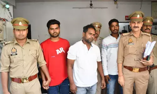 रालोद नेता पर गोली चलाने वाले हमलावर गिरफ्तार, पुलिस ने 36 घंटे के अंदर वारदात का किया खुलासा रालोद नेता पर गोली चलाने वाले हमलावर गिरफ्तार, पुलिस ने 36 घंटे के अंदर वारदात का किया खुलासा