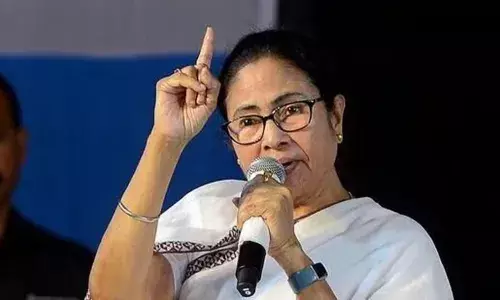 ममता दीदी की प्रवासियों से अपील, बिना मतदान किए न जाएं बंगाल से वापस ममता दीदी की प्रवासियों से अपील, बिना मतदान किए न जाएं बंगाल से वापस