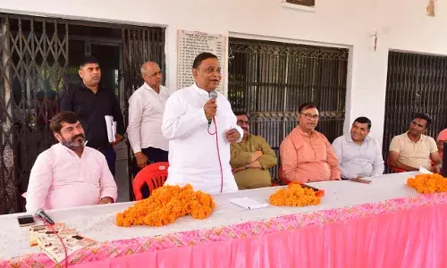 गांव वालों ने कहा चलेगा नल खिलेगा कमल