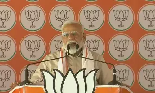 पीएम ने राजस्थान की जनता से पूछा, क्या कांग्रेस मंगलसूत्र को हाथ लगा सकती है पीएम ने राजस्थान की जनता से पूछा, क्या कांग्रेस मंगलसूत्र को हाथ लगा सकती है