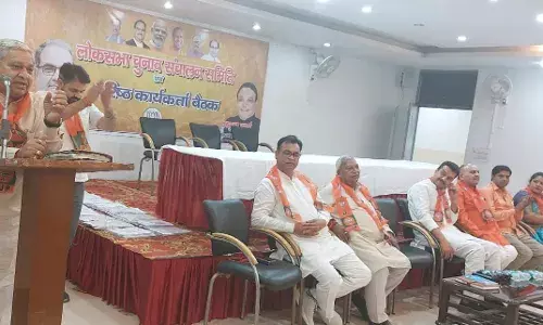 लोकसभा प्रभारी विजय शुक्ला ने ज्यादा से ज्यादा मतदान कराने का किया आग्रह