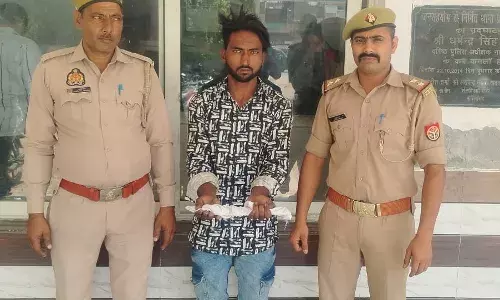 युवक पर चाकू से हमला करने वाला आरोपी गिरफ्तार युवक पर चाकू से हमला करने वाला आरोपी गिरफ्तार