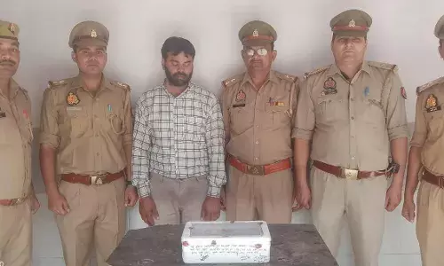 मतदान वाले दिन एटीएम से लगभग 17 लाख रुपए चोरी कर फरार हो गया चोर मतदान वाले दिन एटीएम से लगभग 17 लाख रुपए चोरी कर फरार हो गया चोर