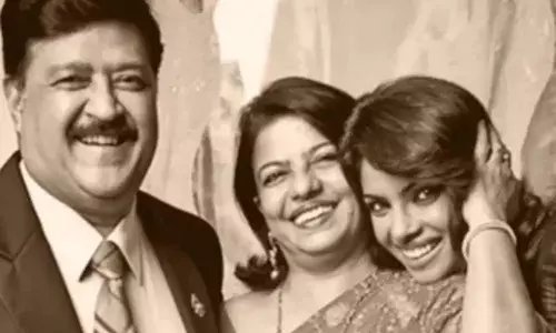 पिता को भूल नहीं पा रही हैं प्रिंयका चोपड़ा पिता को भूल नहीं पा रही हैं प्रिंयका चोपड़ा