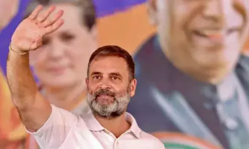 राहुल और प्रियंका अपनी पारंपरिक सीट से चुनाव लड़ेंगे या नहीं, जानिए सच राहुल और प्रियंका अपनी पारंपरिक सीट से चुनाव लड़ेंगे या नहीं, जानिए सच