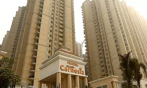 प्रतीक ग्रैंड सोसायटी में रेजिडेंट और बिल्डर आमने-सामने, जानें क्या निवासी देंगे बढ़े हुए मेंटेनेंस शुल्क प्रतीक ग्रैंड सोसायटी में रेजिडेंट और बिल्डर आमने-सामने, जानें क्या निवासी देंगे बढ़े हुए मेंटेनेंस शुल्क