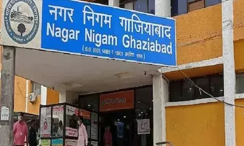 वार्डों में नहीं हो रहे विकास के काम, पार्षद परेशान