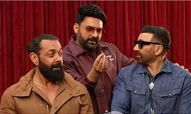 अभिनेता सनी ने बताया बचपन में मां की चप्पलों से खूब पिटते थे अभिनेता सनी ने बताया बचपन में मां की चप्पलों से खूब पिटते थे