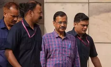 अरविंद केजरीवाल की अंतरिम जमानत पर नहीं आया फैसला, थम नहीं पाई धड़कनें अरविंद केजरीवाल की अंतरिम जमानत पर नहीं आया फैसला, थम नहीं पाई धड़कनें