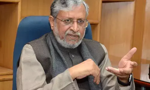 बिहार के पूर्व उप मुख्यमंत्री सुशील मोदी का निधन। कैंसर से पीड़ित थे। बिहार के पूर्व उप मुख्यमंत्री सुशील मोदी का निधन। कैंसर से पीड़ित थे।