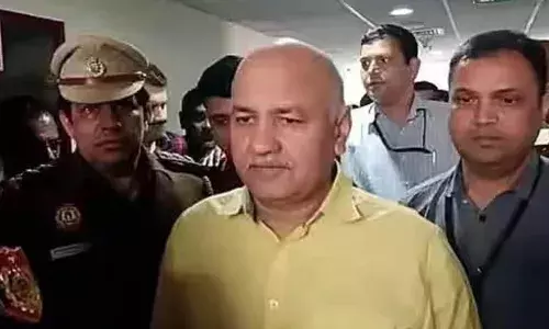 मनीष सिसोदिया दिल्ली में वोटिंग से पहले जेल से बाहर नहीं आ पाएंगे , बढ़ी न्यायिक हिरासत मनीष सिसोदिया दिल्ली में वोटिंग से पहले जेल से बाहर नहीं आ पाएंगे , बढ़ी न्यायिक हिरासत