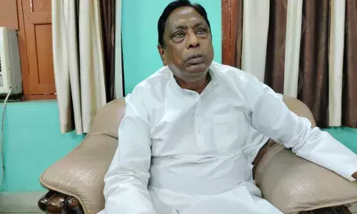 झारखंड के मंत्री आलमगीर आलम टेंडर कमीशन घोटाले में हुए गिरफ्तार, 37 करोड़ रुपए मिले थे झारखंड के मंत्री आलमगीर आलम टेंडर कमीशन घोटाले में हुए गिरफ्तार, 37 करोड़ रुपए मिले थे