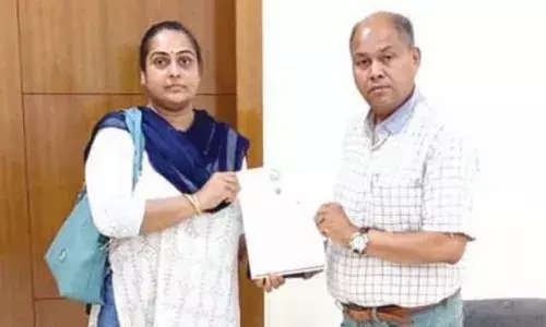 पार्षद प्रीति जैन ने जीडीए उपाध्यक्ष से की मुलाकात, क्षेत्र की समस्याओं से अवगत कराकर समाधान करने की मांग की पार्षद प्रीति जैन ने जीडीए उपाध्यक्ष से की मुलाकात, क्षेत्र की समस्याओं से अवगत कराकर समाधान करने की मांग की