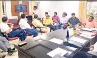 सुरक्षित शहर बनाने को लेकर नगर निगम की महिम को मिला उद्यमियों का साथ सुरक्षित शहर बनाने को लेकर नगर निगम की महिम को मिला उद्यमियों का साथ