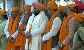 हेमकुंड की तीर्थयात्रा 25 मई से होगी शुरू, श्रद्धालुओं को राज्यपाल गुरमीत सिंह ने किया रवाना