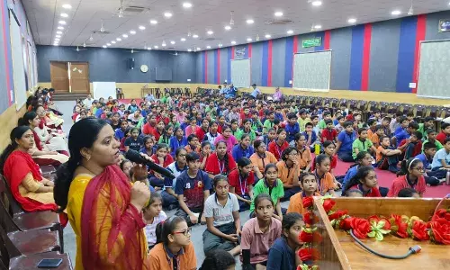 स्वामी विवेकानंद सरस्वती विद्या मंदिर में कौशल विकास कार्यक्रम का शुभारंभ, बच्चों को कराए जाएंगे 21 कोर्स