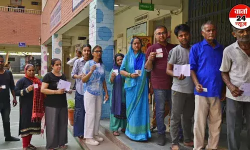 लोकसभा चुनाव 2024: छठे चरण के वोटिंग में सुबह 11 बजे तक 25.76 फीसदी मतदान, दिल्ली में 21.69% मतदान लोकसभा चुनाव 2024: छठे चरण के वोटिंग में सुबह 11 बजे तक 25.76 फीसदी मतदान, दिल्ली में 21.69% मतदान