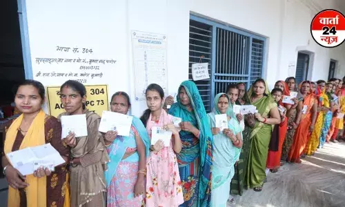 लोकसभा चुनाव 2024: छठे चरण के वोटिंग में दोपहर 3 बजे तक 49.2% मतदान, उत्तर प्रदेश में धीमी रफ्तार लोकसभा चुनाव 2024: छठे चरण के वोटिंग में दोपहर 3 बजे तक 49.2% मतदान, उत्तर प्रदेश में धीमी रफ्तार