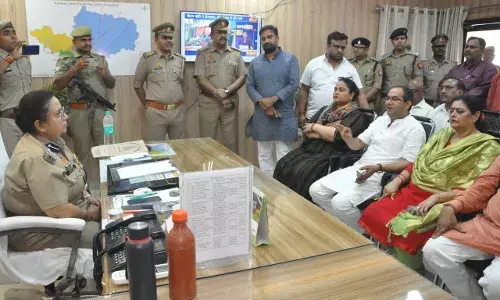 अरबों रुपए के हुए जीएसटी घोटाले में वांछित 25 हजार रुपए का इनामी बदमाश गिरफ्तार अरबों रुपए के हुए जीएसटी घोटाले में वांछित 25 हजार रुपए का इनामी बदमाश गिरफ्तार